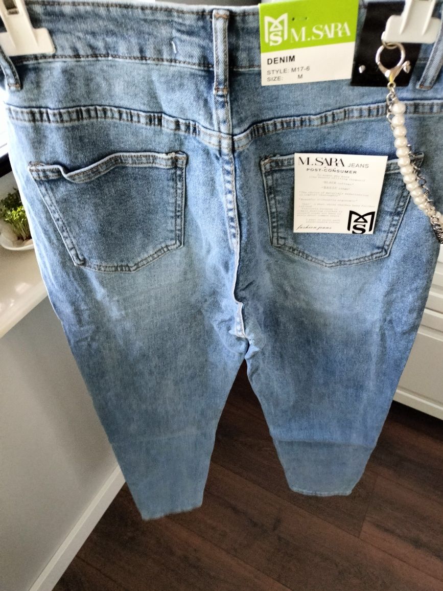 Nowość ! Jeansy M.Sara Mom fit wysoki stan r. M-3XL