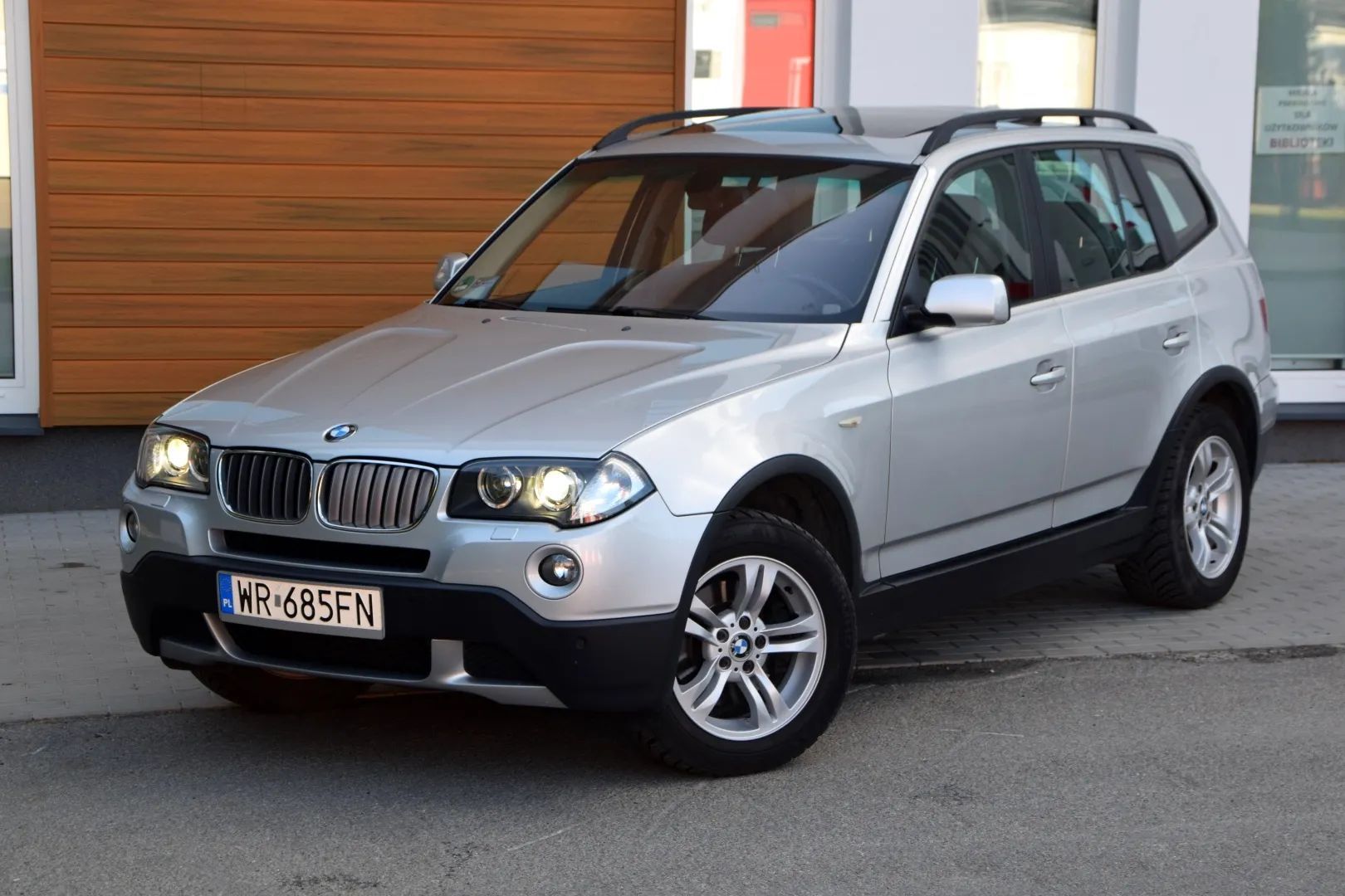 BMW X3 2.0D 177KM 4x4 PIĘKNA~ Xenon~ Panorama~ Skóra~ 2xPDC~ Hak~ Prywatne