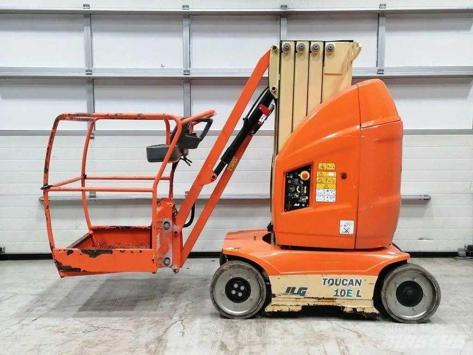 Plataforma vertical de mastros tipo Toucan 10m JLG Toucan, ano 2016