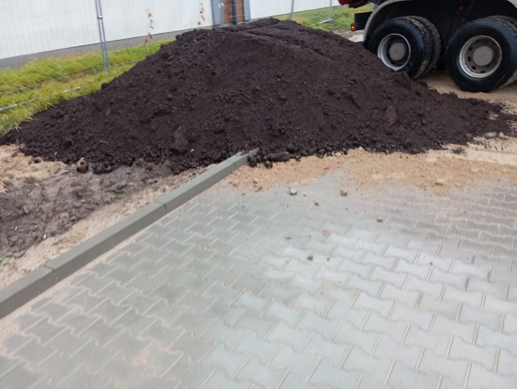 piasek,ziemia, żwir,kruszywo drogowe, transport