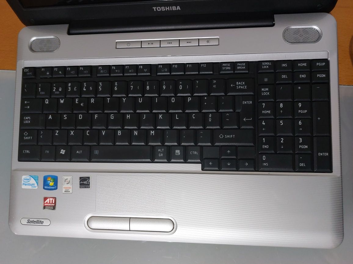 Computador Portátil Toshiba Satellite L500-256