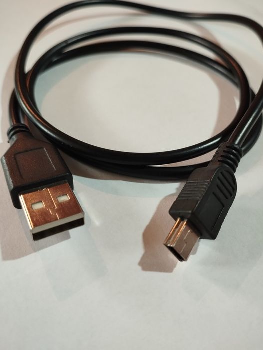 Шнури USB для комп'ютера ,смартфонів, телефонів.