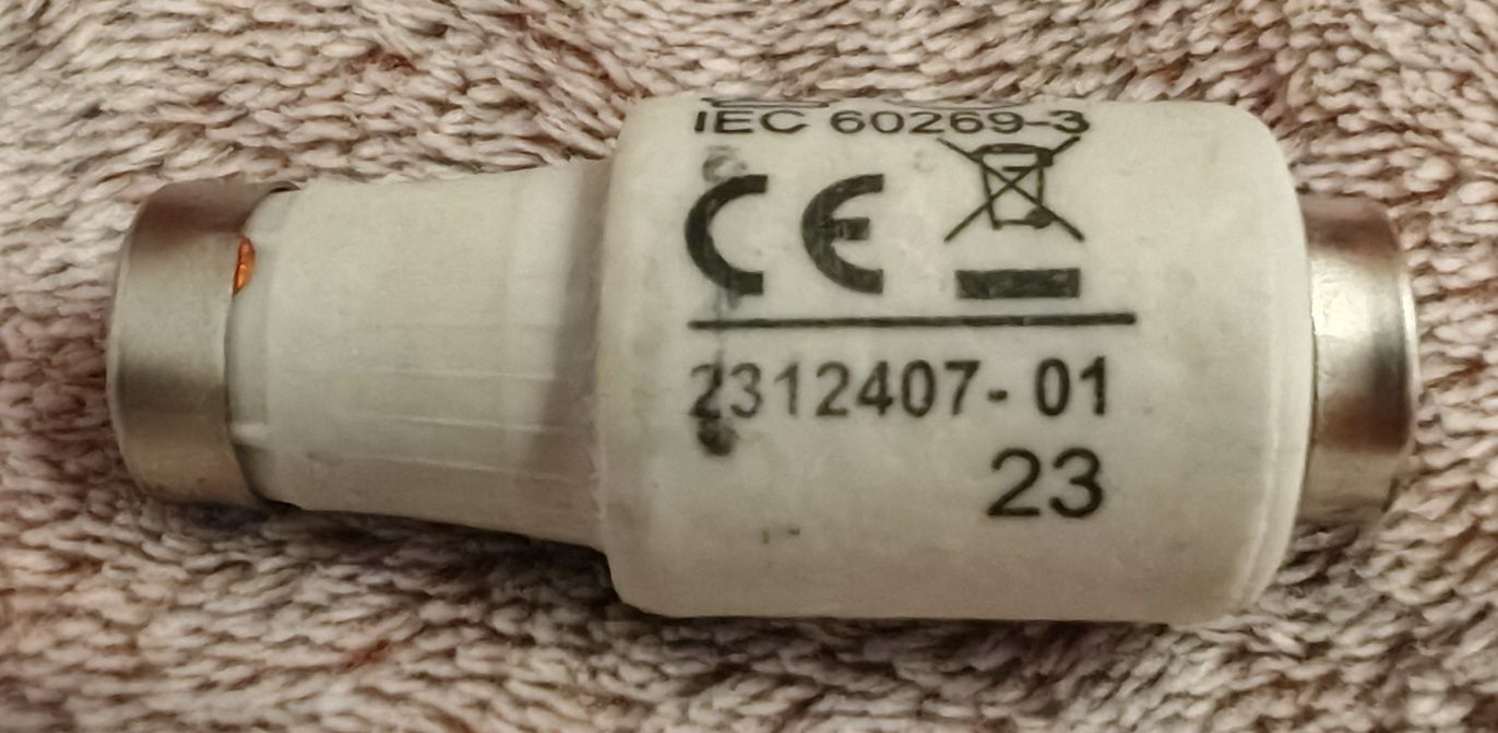 Wkładka topikowa 25 bezpiecznik topikowy 25A