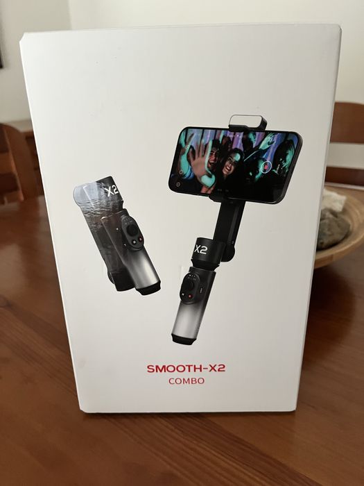 Estabilizador de cardan para smartphone Zhiyun-Tech Smooth-X2 Combo.