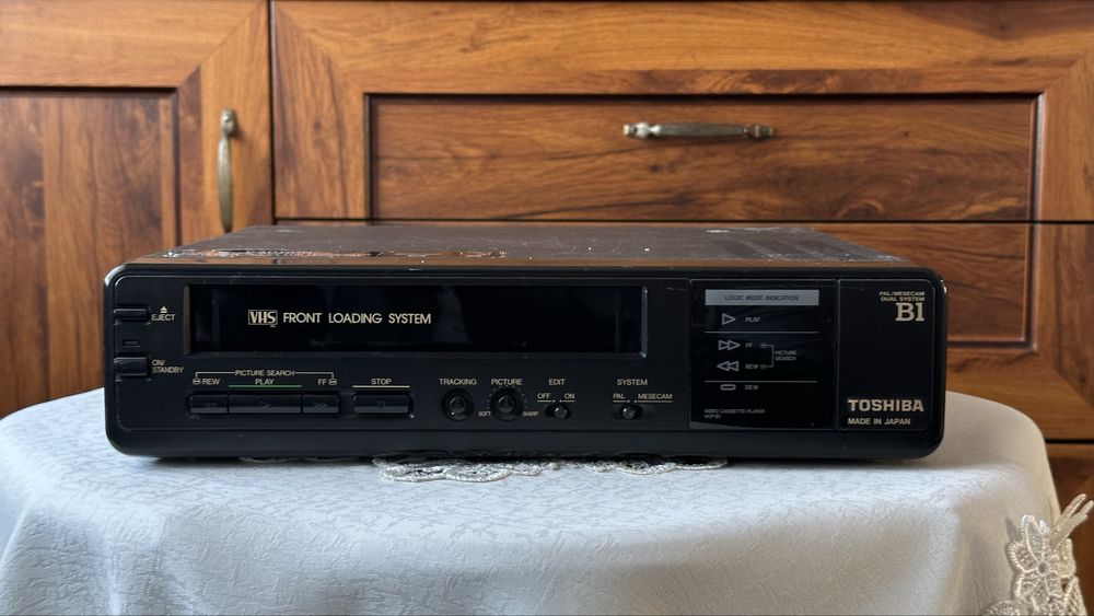 Magnetowid Toshiba VCP-B1CZ + pilot