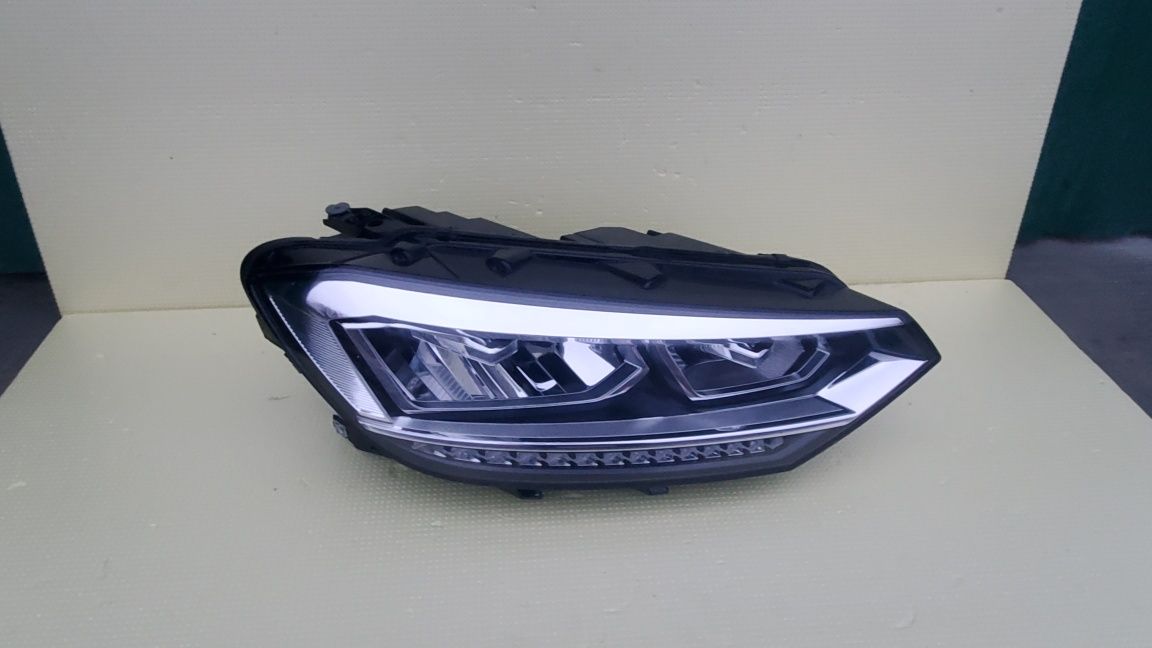 Фара права Vw Touran, Volkswagen. 2015-2021 г.в. Full Led. Ориг.б.у.