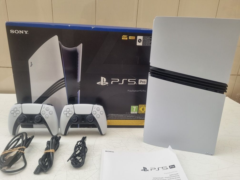 Retomo Ps4/Ps5 + acerto - Ps5 Pro 2Tb Garantia até 2028 + 2 comandos
