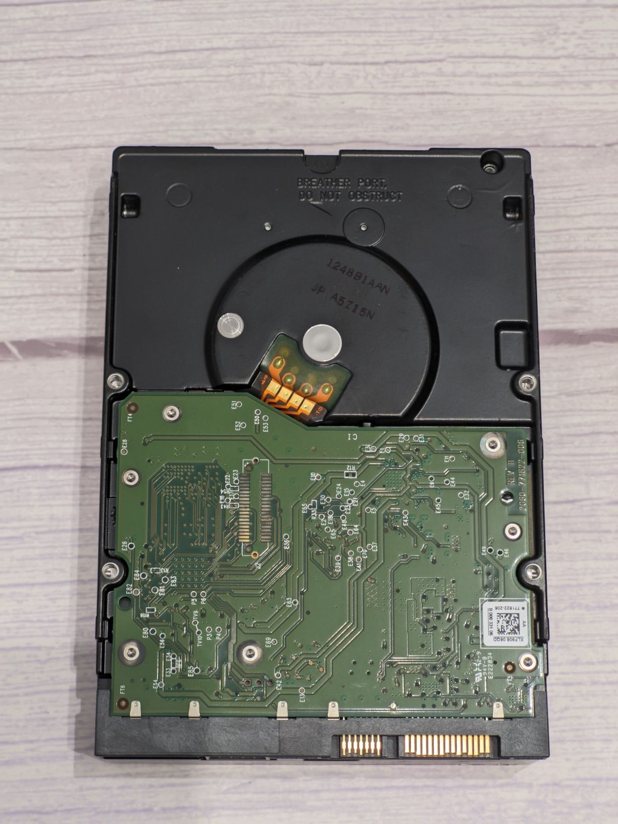 Жесткий диск Western Digital RE 4TB 7200rpm 64MB WD4000FYYZ 3.5