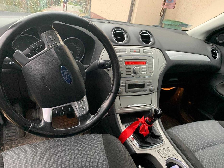 Sprzedam samochód marki ford Mk4