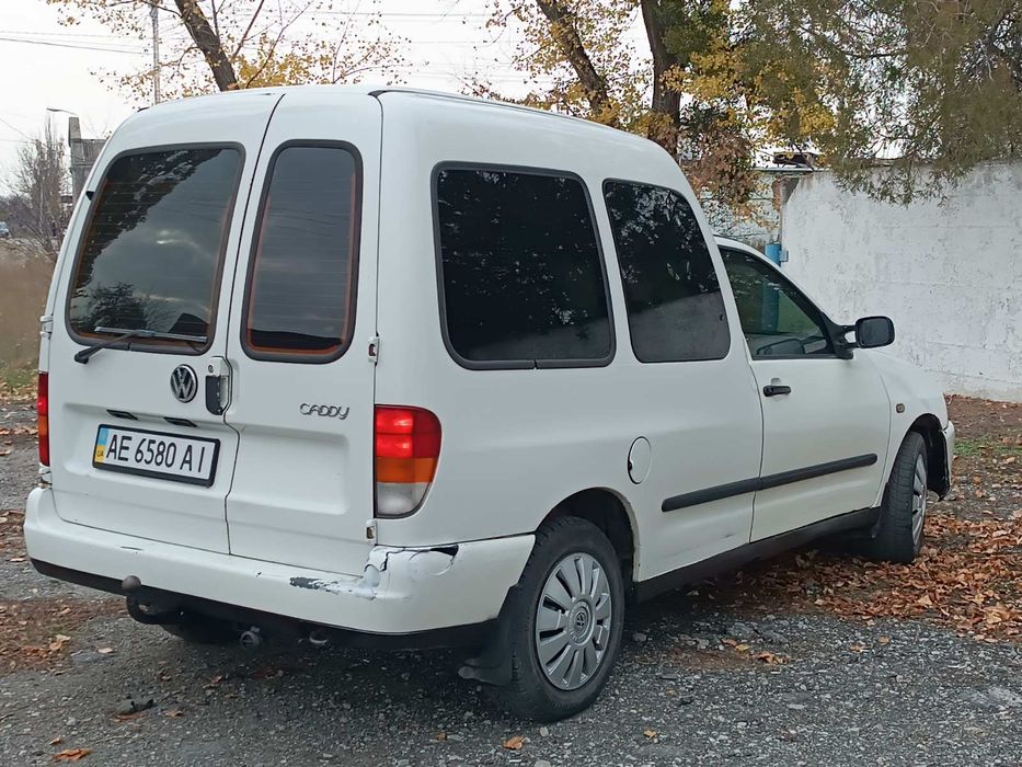 Продам фольвакген каддик . Строчно