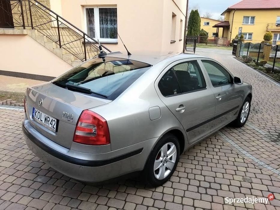 Skoda Octavia II 1.6 MPI Salon PL II właściciel Bezwypadkowa bdb stan