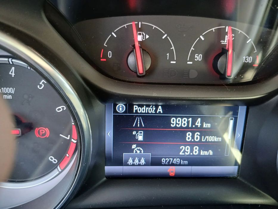 Opel Insignia Drugi właściciel, samochód niewymaga nakładufinansowego