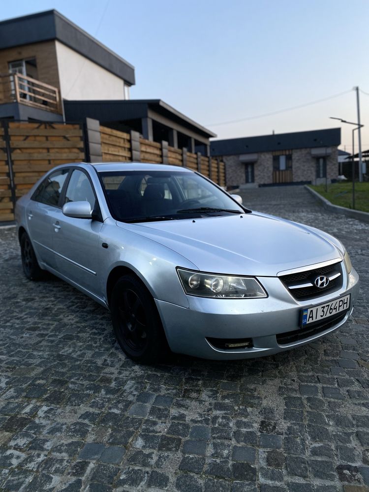 Продам hyundai sonata 2006 рест 2 дизель