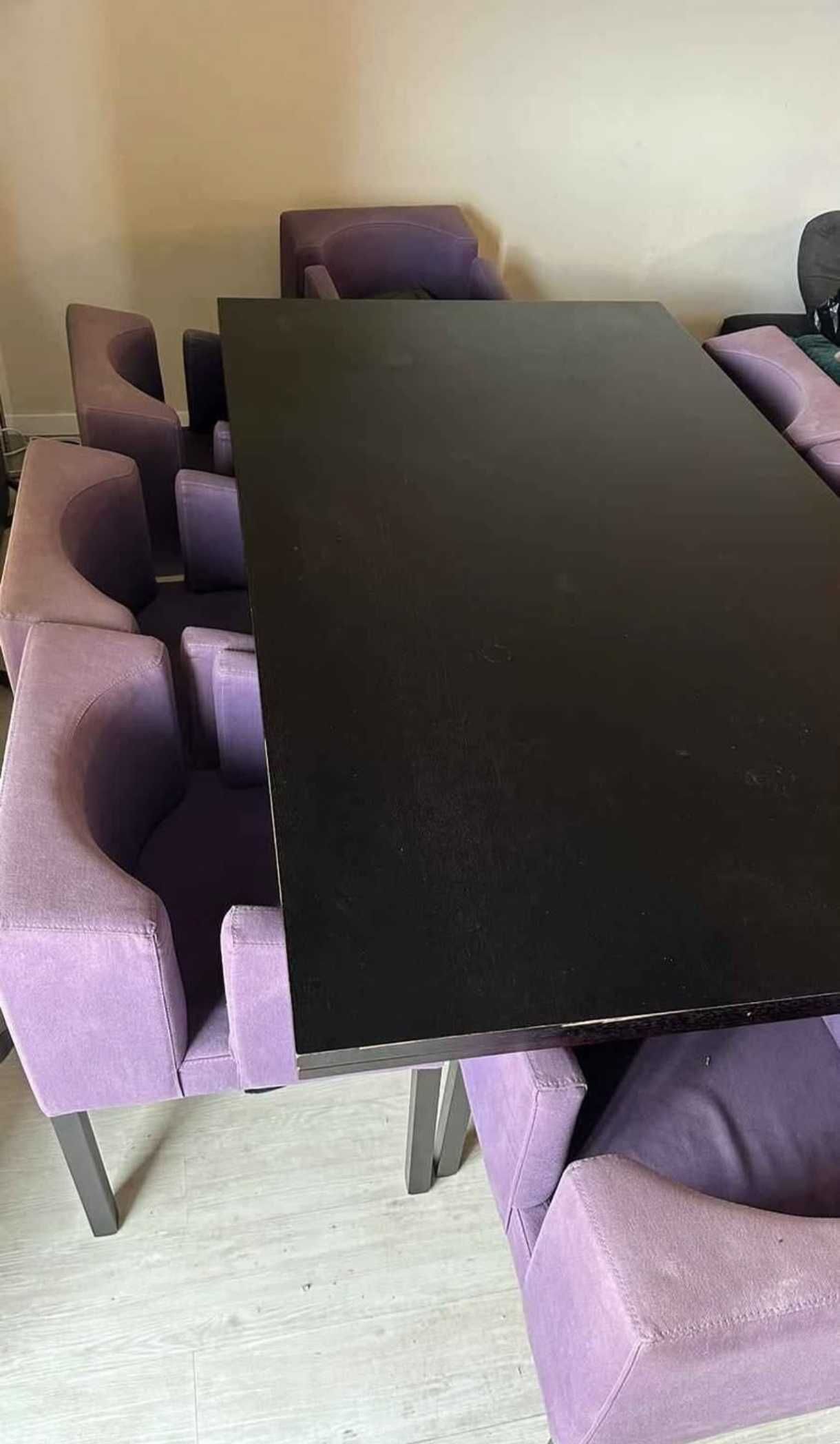 Vendo mesa wengue extensível para 12 pessoas e 8 cadeiras
