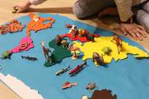 Mata z kontynentami z filcu - Mapa świata - pomoc Montessori