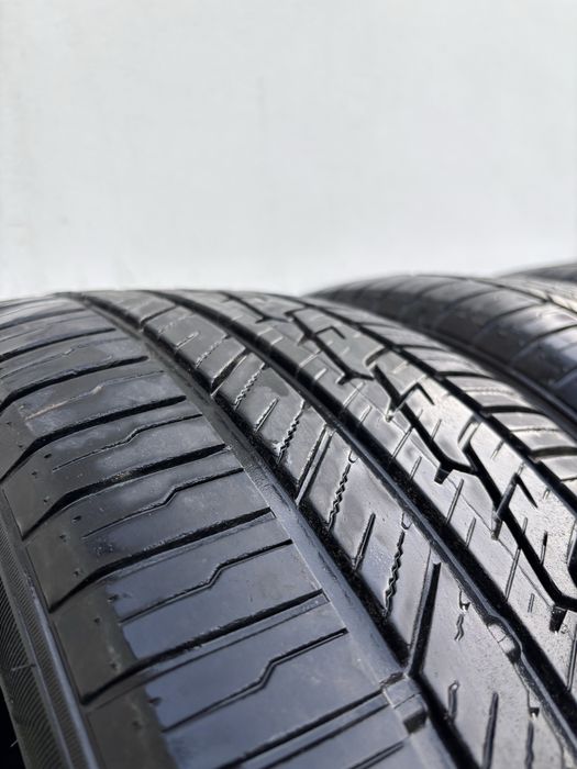 Dwuletnie Opony zimowe/wielosezonowe 6mm bieżnik 225/55/17 2023r 1223