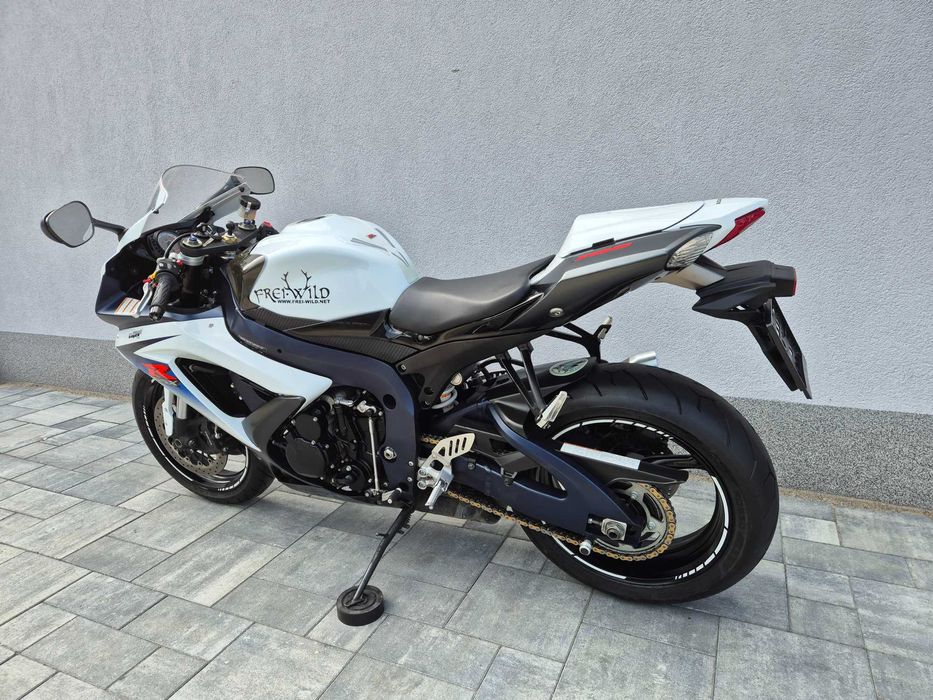 Suzuki GSX-R 750 L0 Niemcy 10 tyś km Niemcy Oryginał Piękny GSXR (600)