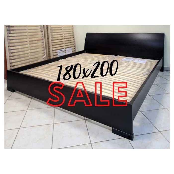 Łóżko 180x200x80 z wyprofilowanym zagłówkiem kolor Wenge