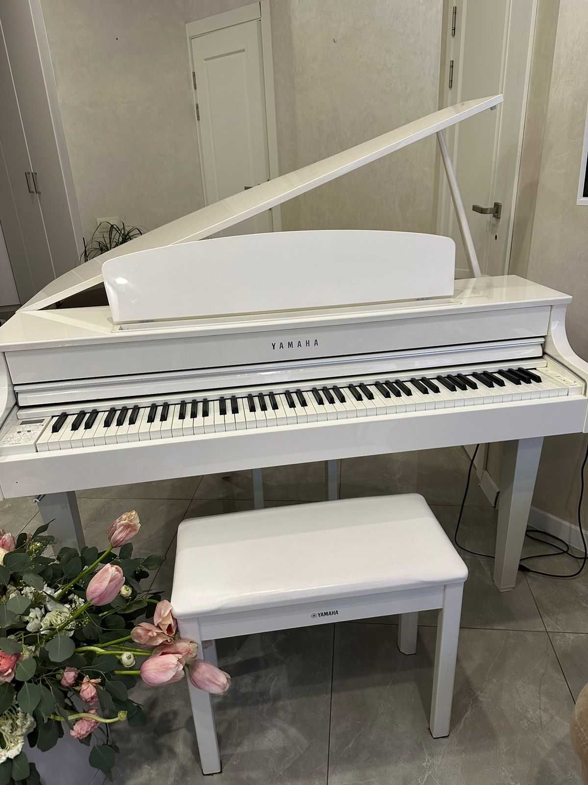 YAMAHA Clavinova CLP-665GP Polished White Цифровое фортепиано