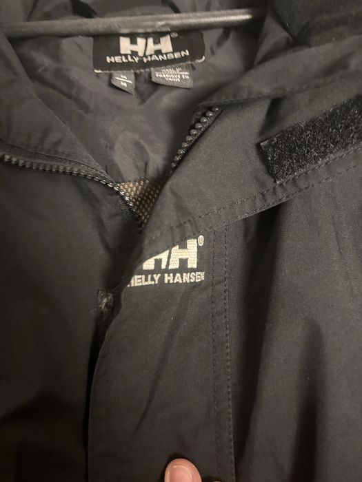 Куртка вітровка оригінал Helly Hansen на мембрані(не пр воду/вітер