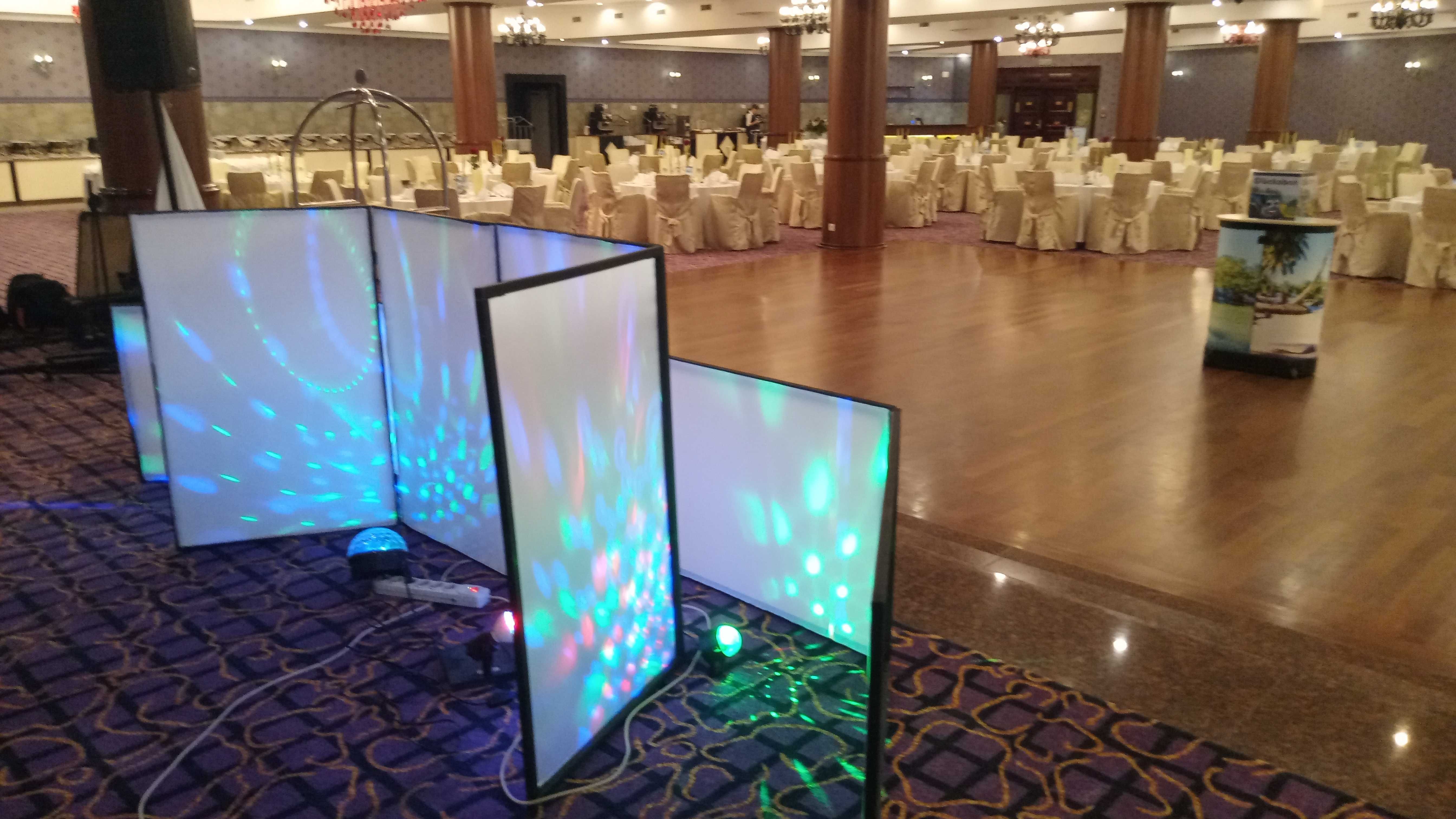 Parawan DJ  /  Stoły DJ  /  Panele 110x70.  Prosto od wytwórcy