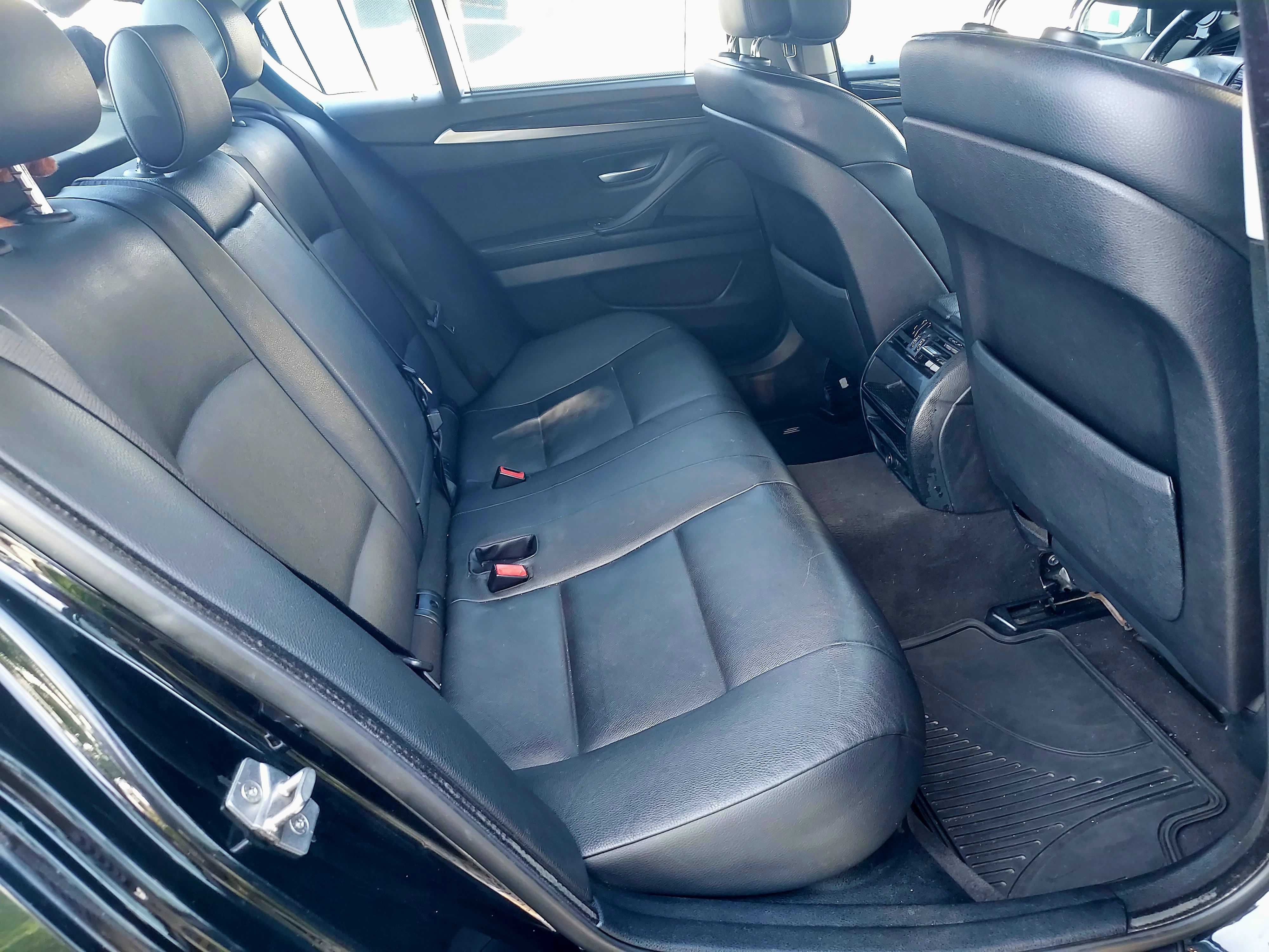 Vendo BMW 520 de 2010
