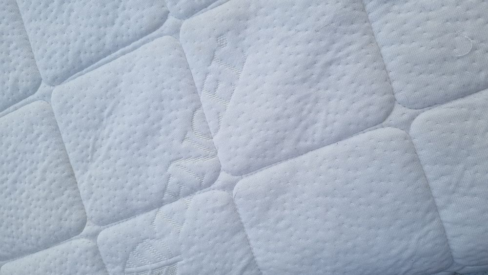 Łóżko sypialnia 160x200