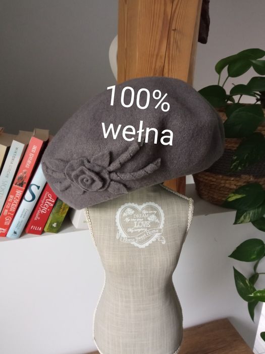 Beret wełniany, damski