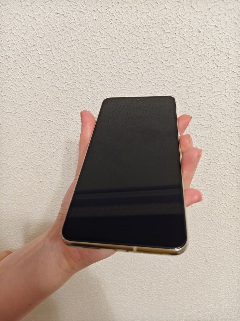 Продам Google pixel 8 pro 128 GB білий Neverlock