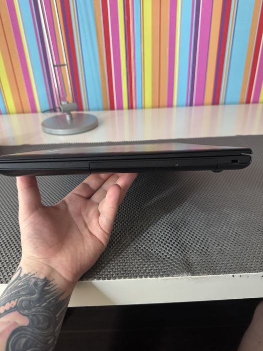 Ноутбук Lenovo 80QQ i5