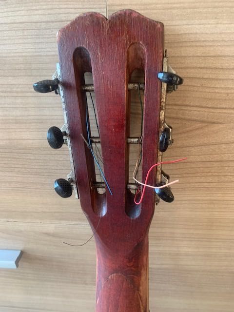 Gitara klasyczna unikat jeszcze z sojuza radziecka 1983 CCCP na ścianę