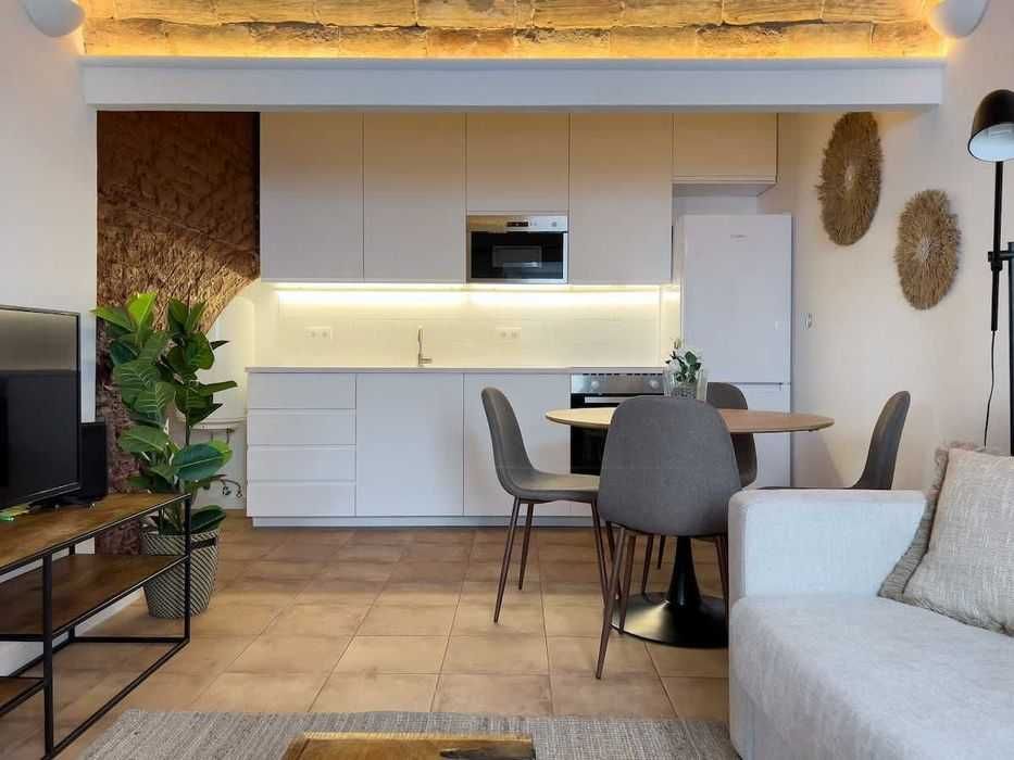Quarto - Suite - casa de banho privativa - em Évora