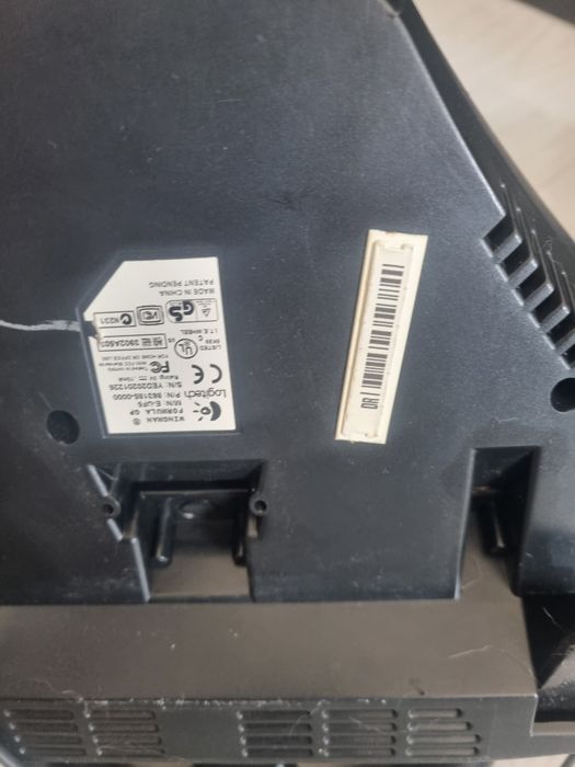 Logitech kierownica plus pedały plus dwa joysticki