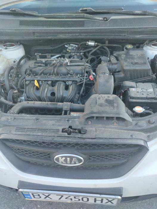 Кіа Каренс  2007