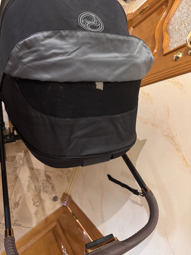 Продам коляску cybex priam rose gold