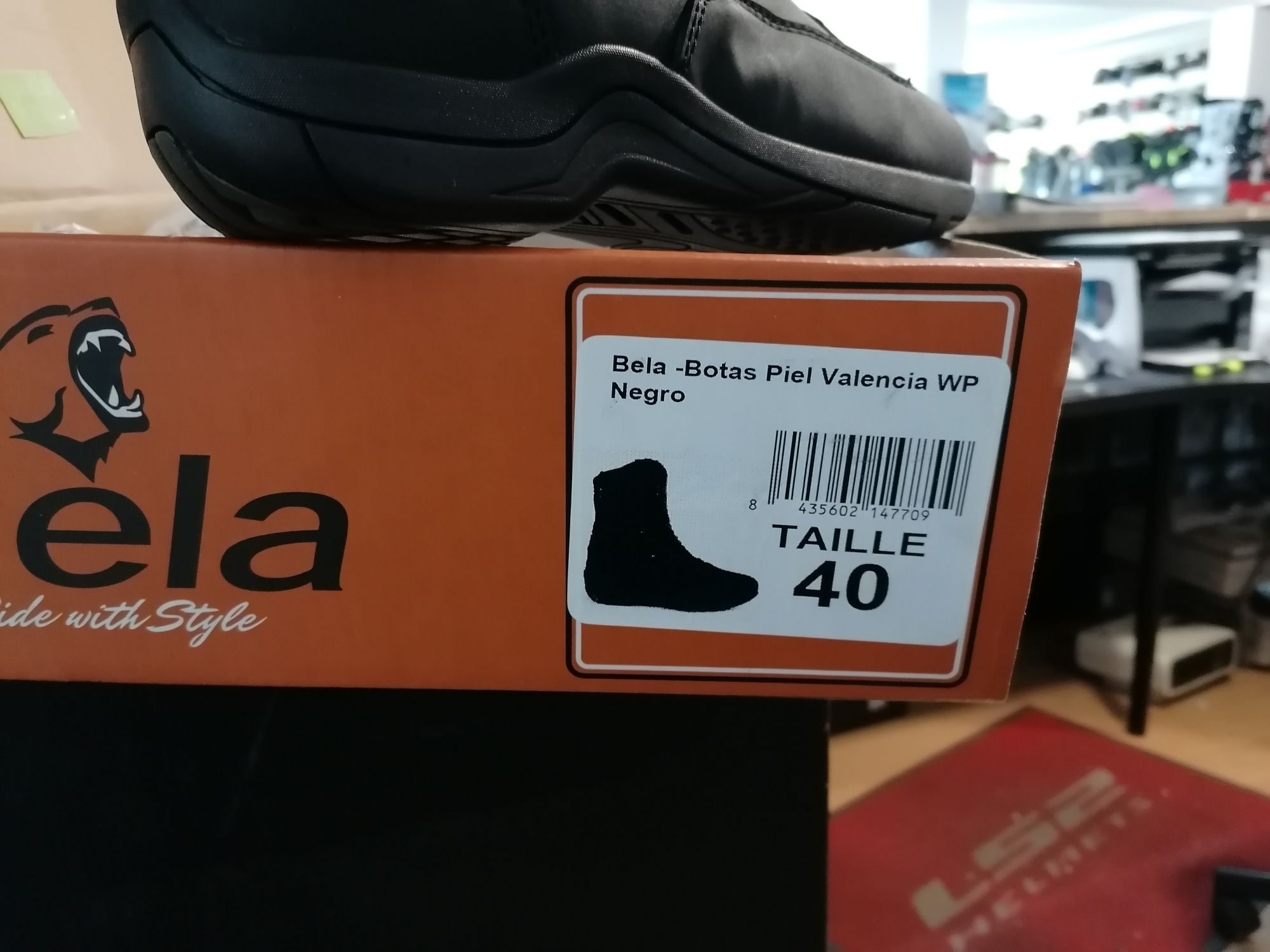 Botas mota bela novas