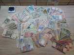 300 sztuk banknotów wyprzedaż