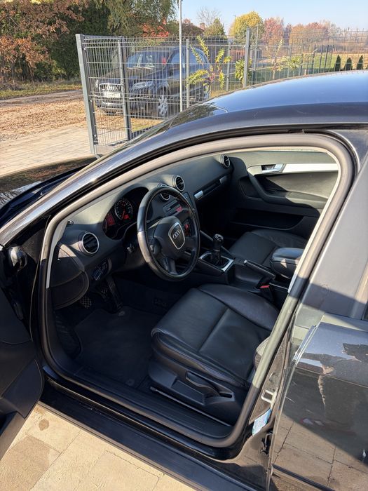 Audi A3 8P Sportback 5 Drzwi 1.6 benzyna skora SERWIS 6l/100 Zamiana