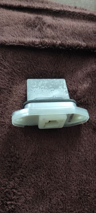 Резистор печки xtrail t 30 оригінал гарантіія на установку