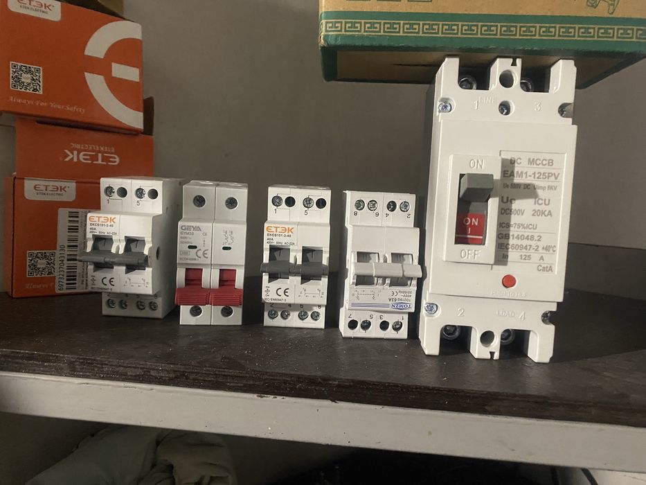 Инвертор 12V 2000(4000)Watt