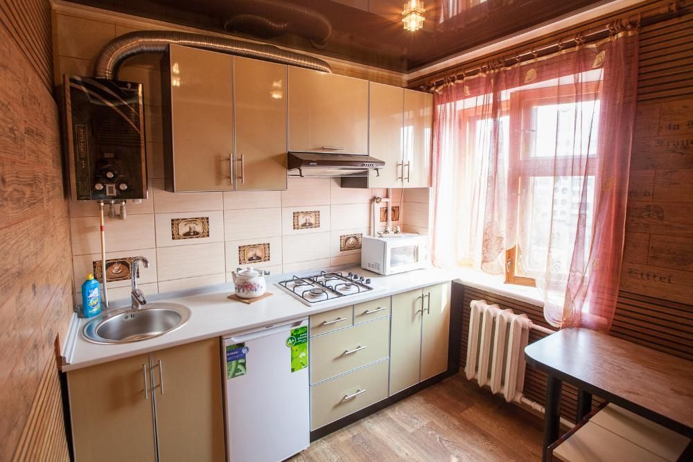 Подобово погодинно, потижнево з КОНДИЦІОНЕРОМ Черняховского 1 Драмтеат