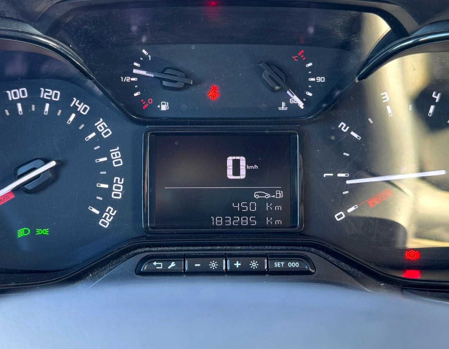 Toyota Proace City 1.5 D L1 Active- Avariada
(IVA dedutível)