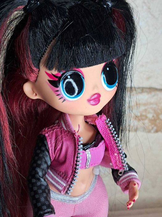 Ляльки LOL Surprise! OMG різні