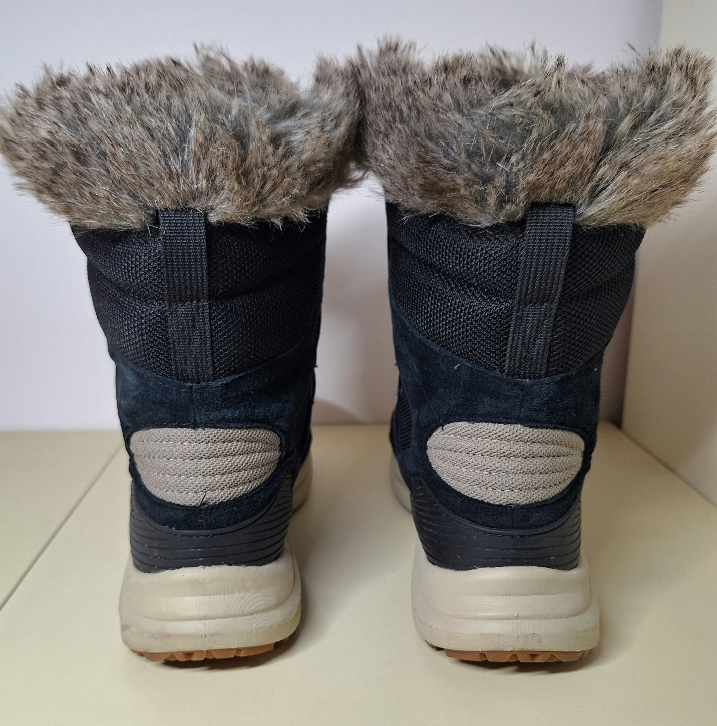 Зимние сапоги Merrell Ontario полусапоги трекинговая обувь 38 розмер