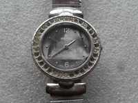 stary zegarek Sterling na bransoletce sprawny w 100%
