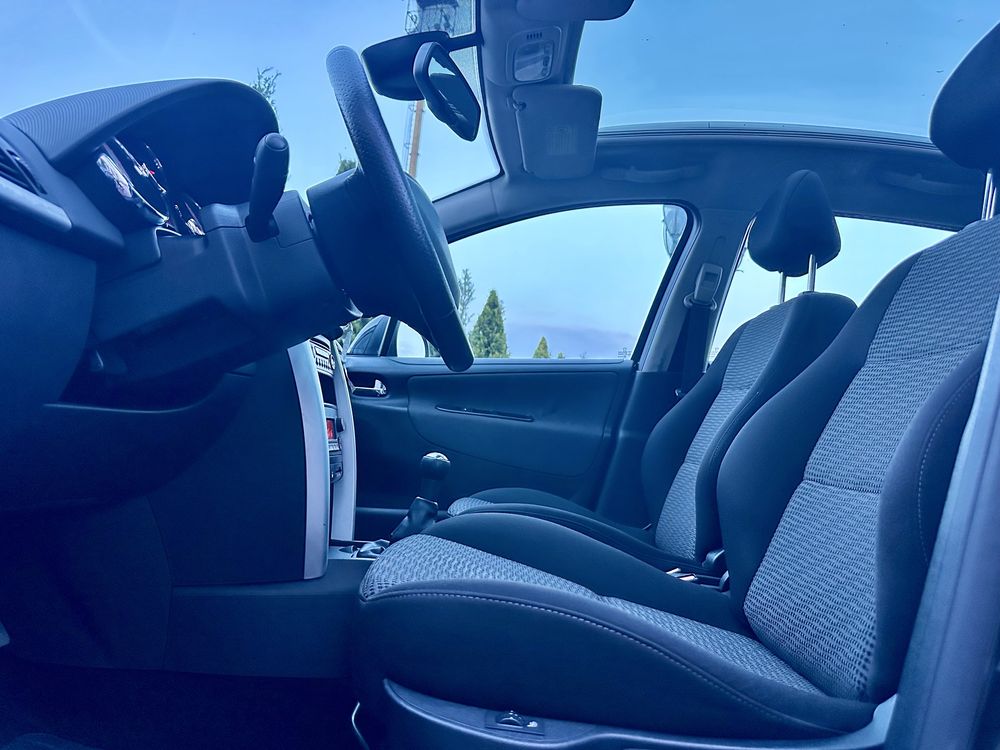 Peugeot   207    SW