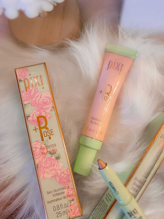 Zestaw prezentowy Pixi Beauty, kuferek z kosmetykami