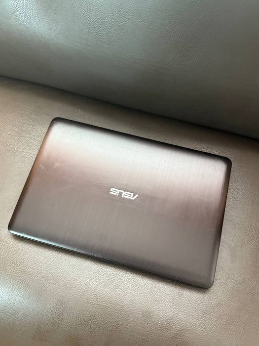 Ігровий Ноутбук бу ASUS (Ідеальний варіант для роботи та навчання)