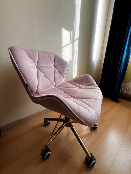 fotel kosmetyczny HROVE FORM