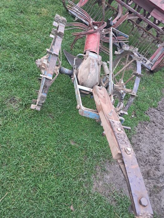 Kopaczka kosiarka konna dwukolka